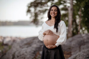 Läs mer om artikeln Populära fotoplatser för gravidfotografering del 1, Solvik, Nordsjö, Helsingfors